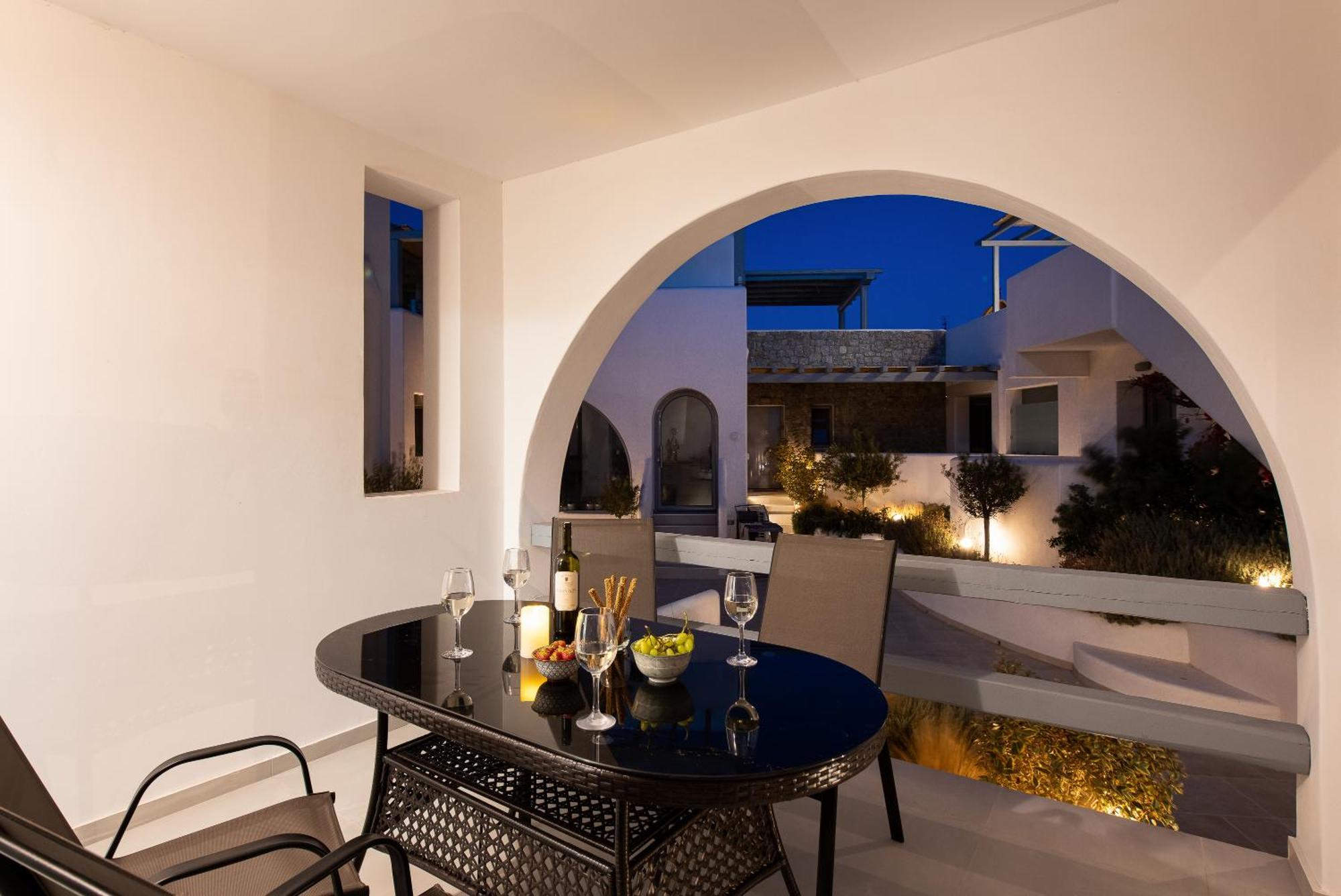 Hosting Moments Private Pool Holiday Home Ano Mera Exterior foto